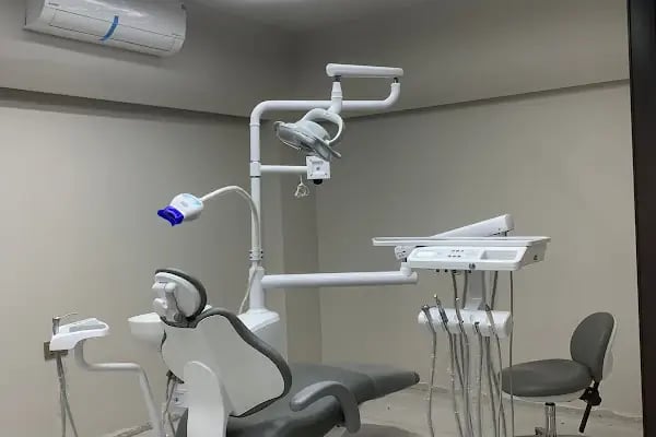 İbradent Ağız ve Diş Sağlığı Polikliniği - Resim 5