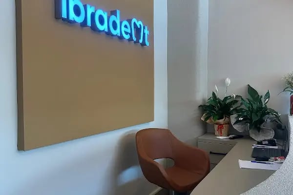 İbradent Ağız ve Diş Sağlığı Polikliniği - Resim 4