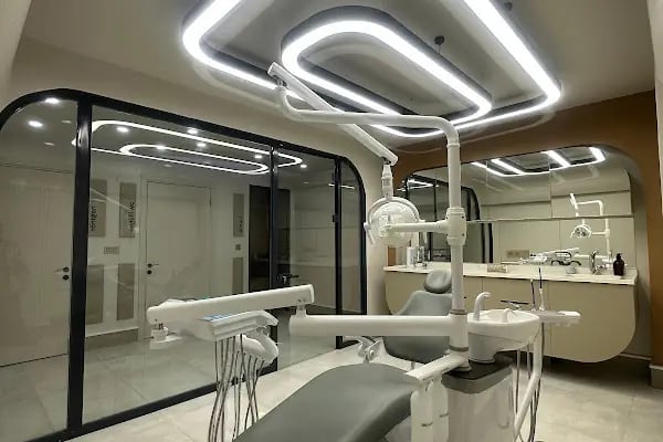 İbradent Ağız ve Diş Sağlığı Polikliniği - Resim 2