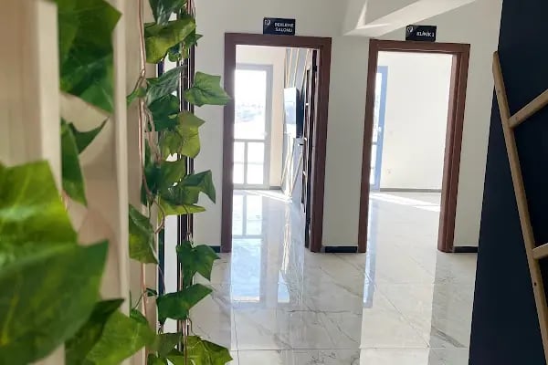 Focus Dental Clinic | Implant &amp; Smile Design Center | İmplant &amp; Gülüş Tasarımı Merkezi - Resim 5
