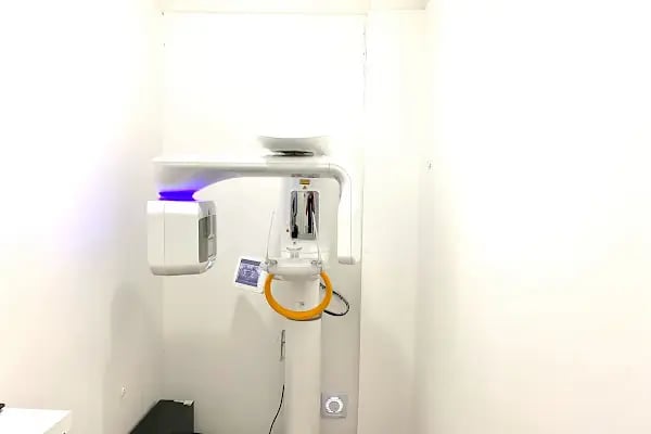 Focus Dental Clinic | Implant &amp; Smile Design Center | İmplant &amp; Gülüş Tasarımı Merkezi - Resim 10