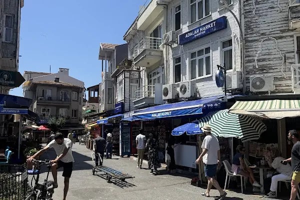 Burgazada Mezarlığı - Resim 12
