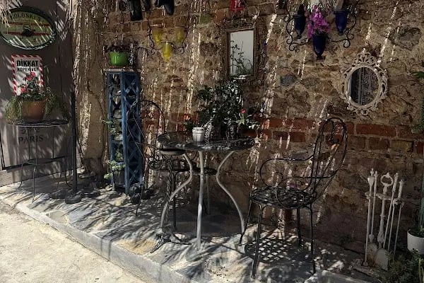Burgazada Mezarlığı - Resim 13