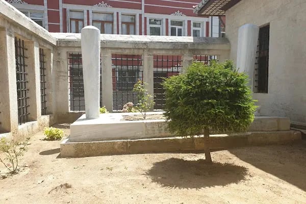 Ebuzer El-Gıffari Türbesi - Resim 7