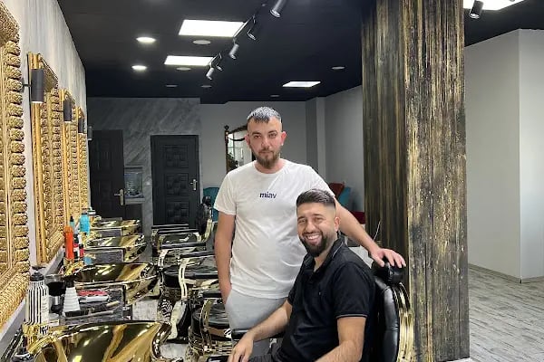 Veli Baranok Bay Bayan Guzellik Salonu - Resim 5