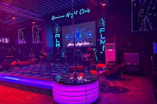 Almina Night Club - Resim 19