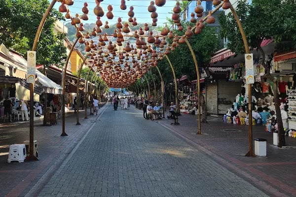 Bazar w Alanya - Resim 5