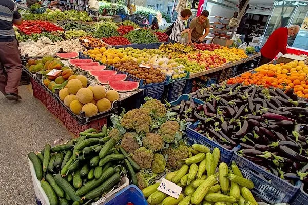 Bazar w Alanya - Resim 1