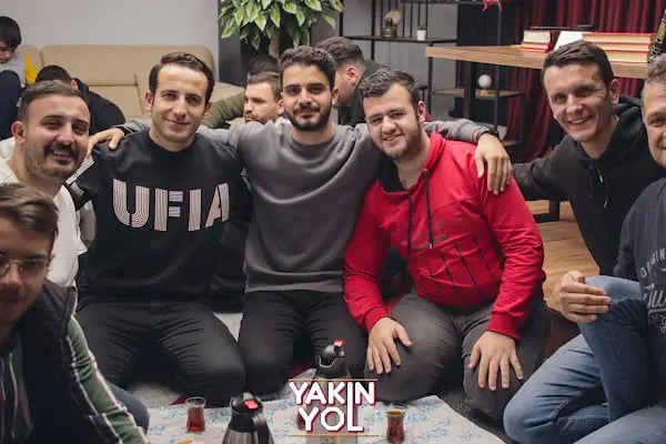 Yakın Yol Gençlik Merkezi - Resim 17