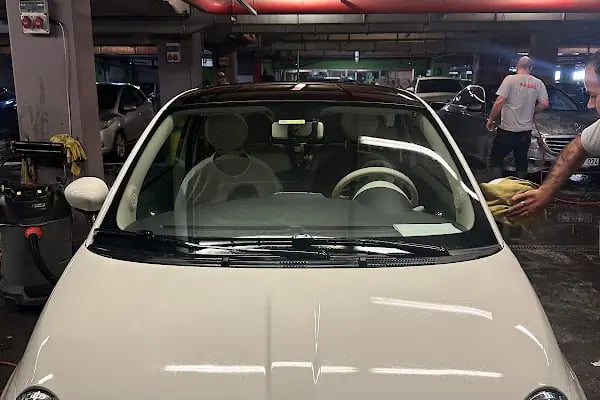 Agora Carwax - Resim 13