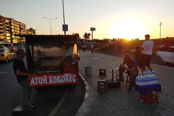Üçkuyular Pazaryeri Otobüs Durağı - Resim 7