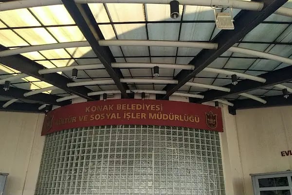 Konak Belediyesi Selahattin Akçiçek Kültür Merkezi - Resim 12