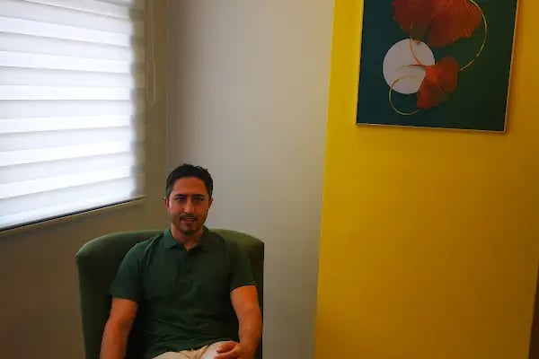 Klinik Psikolog Ali Demir K. Maraş PSİKOLOG / EMDR, Çocuk - Ergen terapisi, Çift terapisi, cinsel terapi, BDT - Resim 3