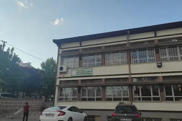 Şehit Hüseyin Gültekin Bilim ve Sanat Merkezi - Resim 14