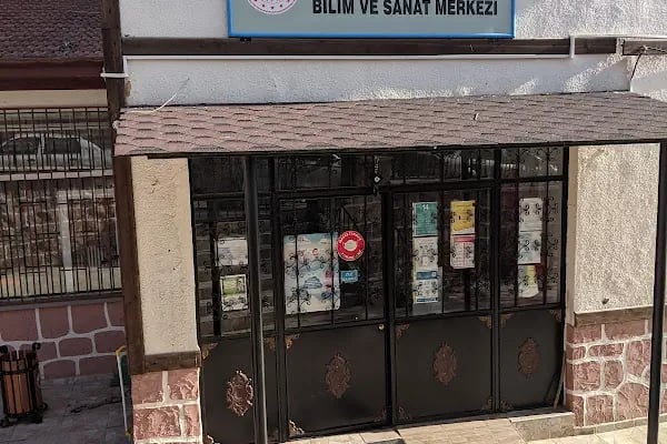Şehit Hüseyin Gültekin Bilim ve Sanat Merkezi - Resim 2