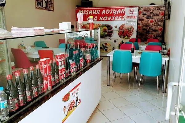Adıyörem Çiğköfte &amp; Cafe - Resim 4