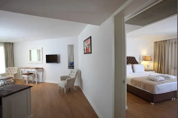 DoubleTree by Hilton Bodrum Marina Vista - Resim 10