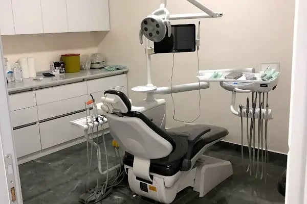 Dentists Grup GOP Ağız ve Diş Sağlığı Polikliniği - Resim 15