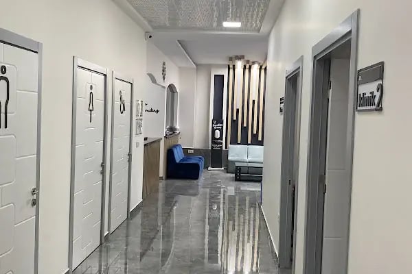 Dentists Grup GOP Ağız ve Diş Sağlığı Polikliniği - Resim 4