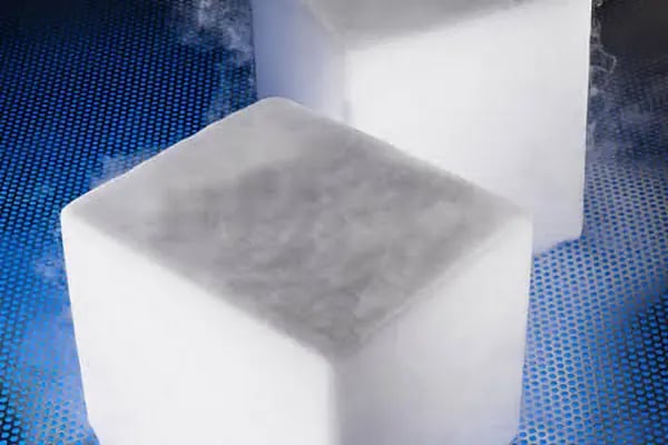 Alanya Kristal Buz Fabrikası - Kuru Buz - Resim 1