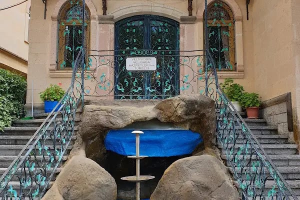Velibaba Merkez Camii ve Türbesi - Resim 6