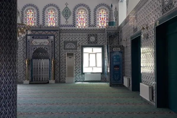 Hacı Osman Bedi Cami - Resim 3