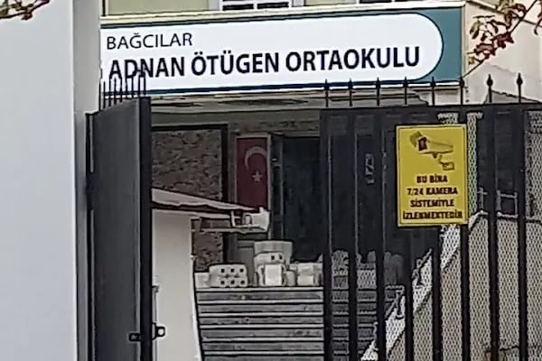 Yeşilbağ Adnan Ötügen Ortaokulu - Resim 10