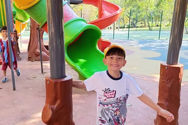 Atatürk ormanı çocuk park alanı - Resim 4