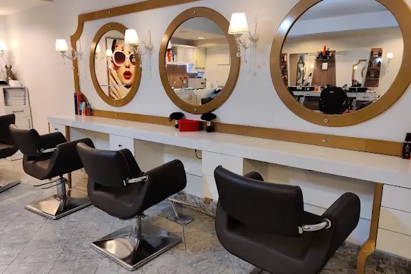 Can "Salon de Coiffure" Women - Men - Resim 7