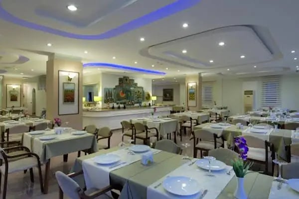 Villa Sunflower Hotel - Resim 17
