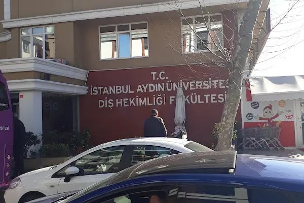 İstanbul Aydın Üniversitesi Diş Hekimliği Fakültesi Hastanesi Dentaydın - Resim 13