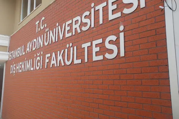 İstanbul Aydın Üniversitesi Diş Hekimliği Fakültesi Hastanesi Dentaydın - Resim 10