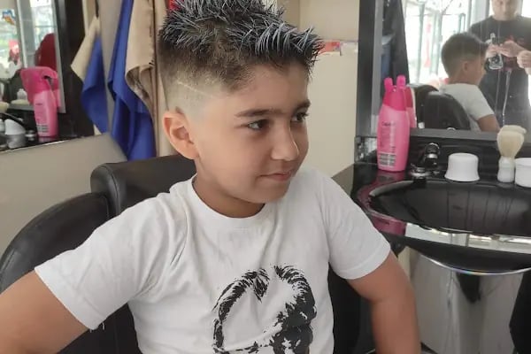 Cem Gülmüş erkek kuaför salonu - Resim 13