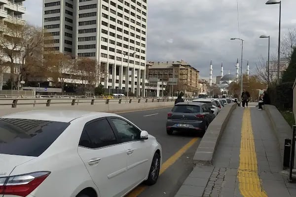 Ulus Metro Durağı - Resim 11