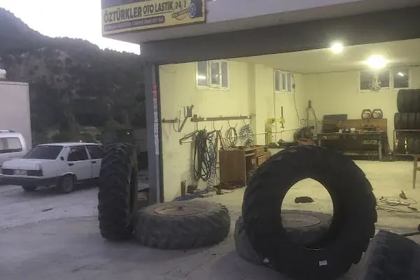 Öztürkler Oto Lastik - Resim 13