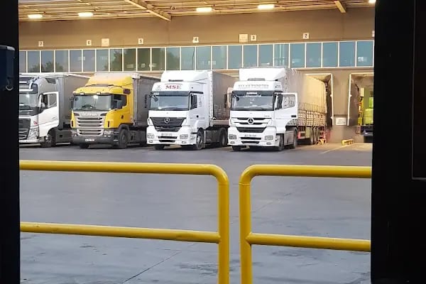 Hayat Kimya,Kostü, Yazlık ve Yeniköy sapağı - Resim 3