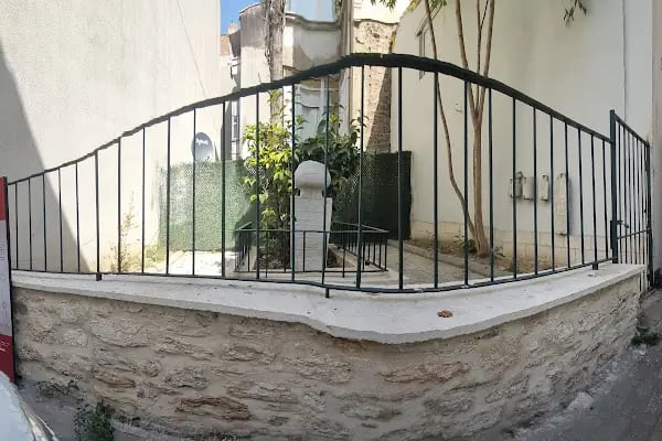Gül Baba Hz. Türbesi - Resim 7