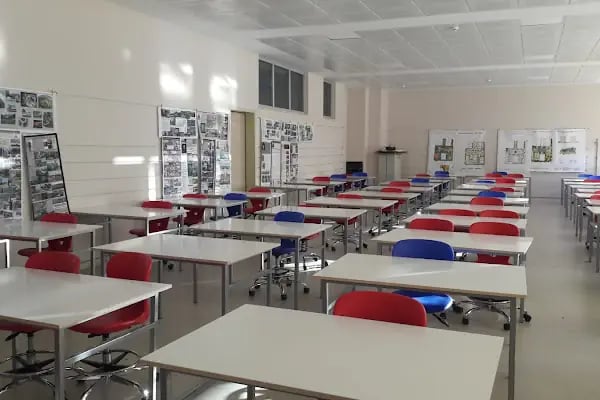 YYÜ Mimarlık ve Tasarım Fakültesi - Resim 8