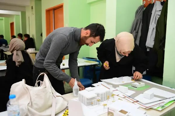 YYÜ Mimarlık ve Tasarım Fakültesi - Resim 12