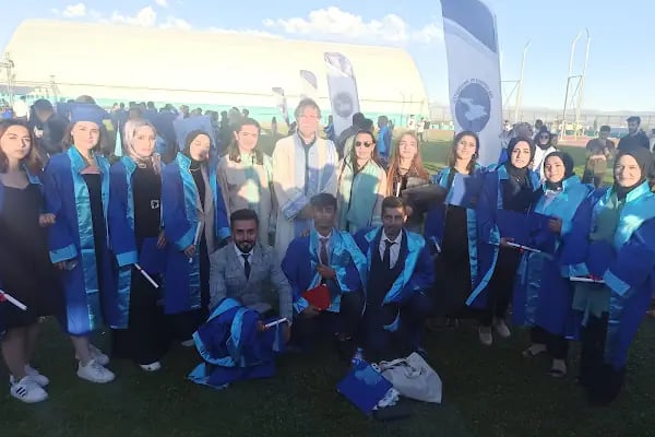 YYÜ Mimarlık ve Tasarım Fakültesi - Resim 14