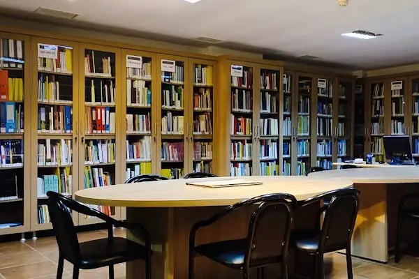 Mümin Ceyhan Bursa Kültür Kaynakları Araştırma Kütüphanesi - Resim 2