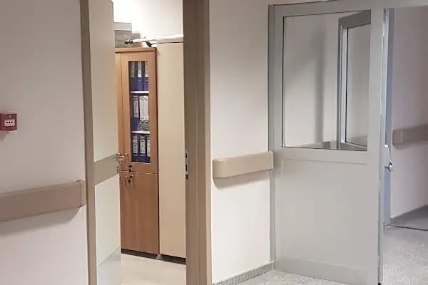 İzmir Bornova Türkan Özilhan Devlet Hastanesi - Resim 8