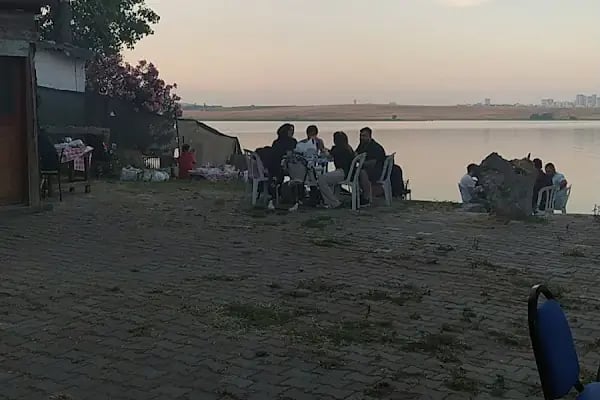 Göl Bahçe Piknik Alanı - Resim 16