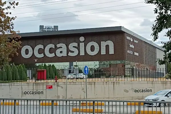 Lacoste İstanbul - Resim 1