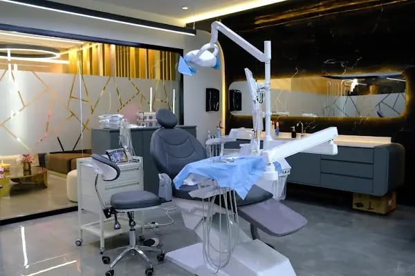 Point Dental Clinic - Resim 3