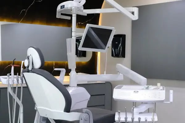 Point Dental Clinic - Resim 7