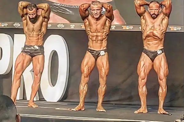 GOLD GYM BALÇOVA - Resim 17