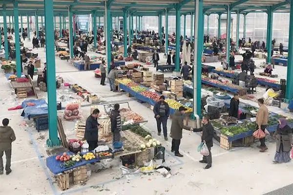 Akşehir Belediyesi Kapalı Yarenler Pazar Yeri - Resim 12