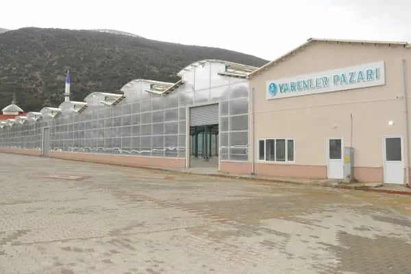 Akşehir Belediyesi Kapalı Yarenler Pazar Yeri - Resim 16