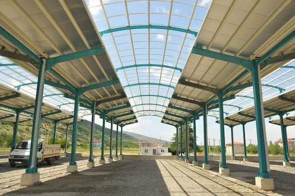 Akşehir Belediyesi Kapalı Yarenler Pazar Yeri - Resim 4
